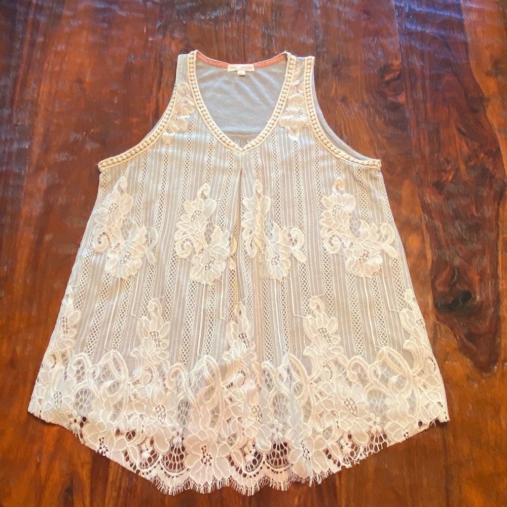 Coco + Jameson Lace Tank Top - Picture 4 of 8